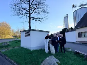 Welzhofer übernimmt Traditionsmarke „Vogelpick“