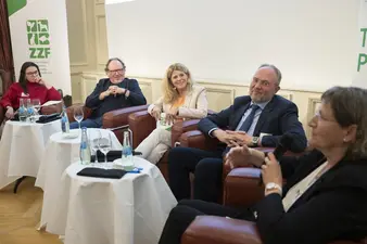 Klare Regeln und gesellschaftliche Aufklärung gefordert